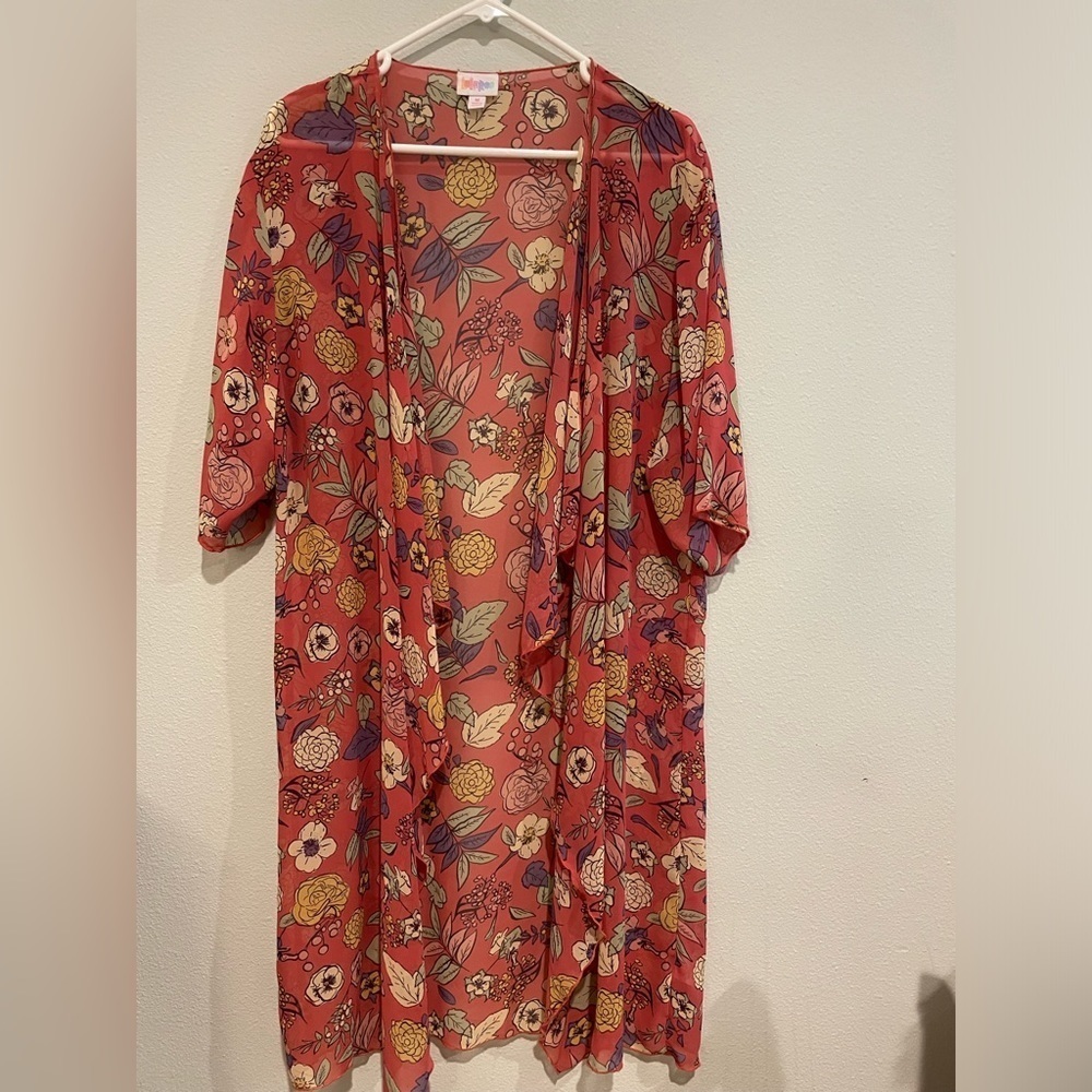 Lularoe Sheer Floral Kimono with waterfall opening Size M